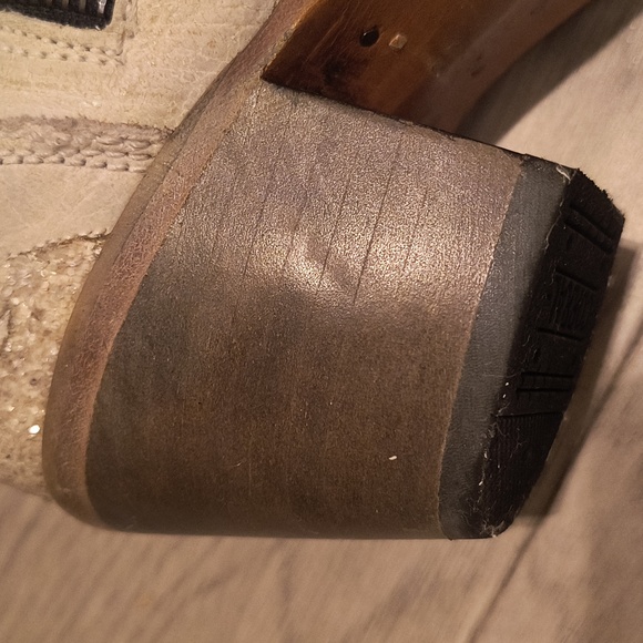 Corral Beige Glitter Overlay Boot - Picture 12 of 16